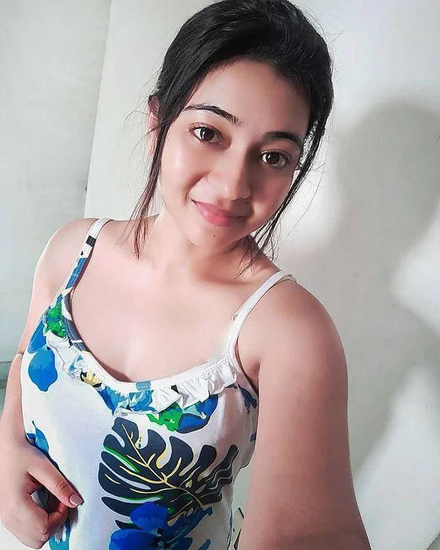 Neha Sharma call girl service available 24x7 full safe and secure 🥰😘