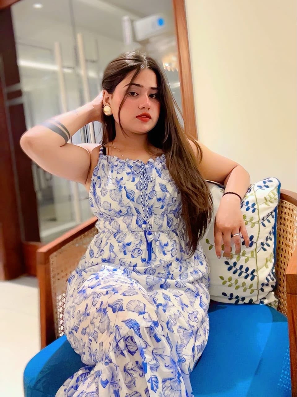Dimapur call girl service Photo 2